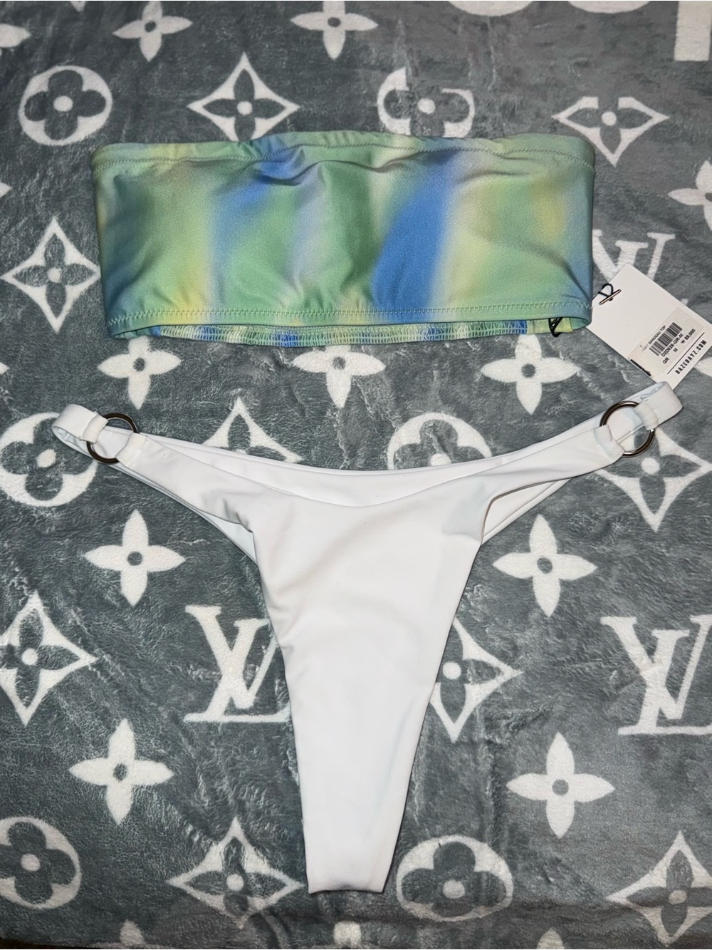Daze Dayz Swim Tie-Dye Bandeau Top with White Ring Bikini Bottom Size-M Set